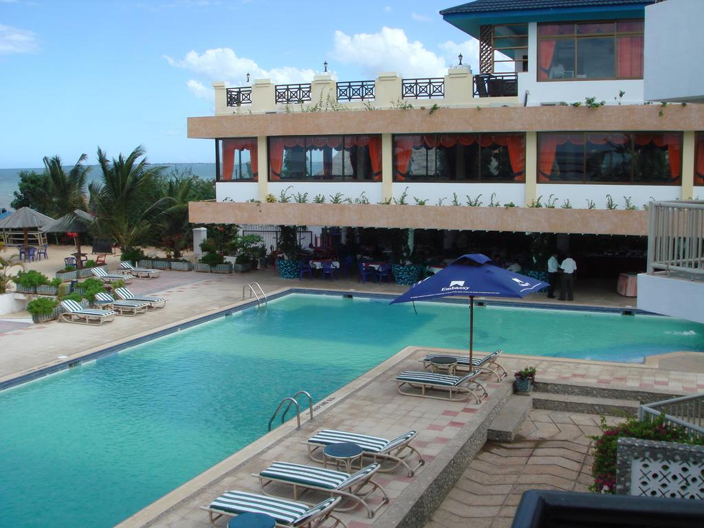 Beachcomber Hotel And Resort Dar es Salaam Bagian luar foto